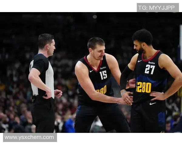 德文布克与穆雷的巅峰对决谁能在赛场上笑到最后 德文布克与穆雷的巅峰对决谁能在赛场上笑到最后