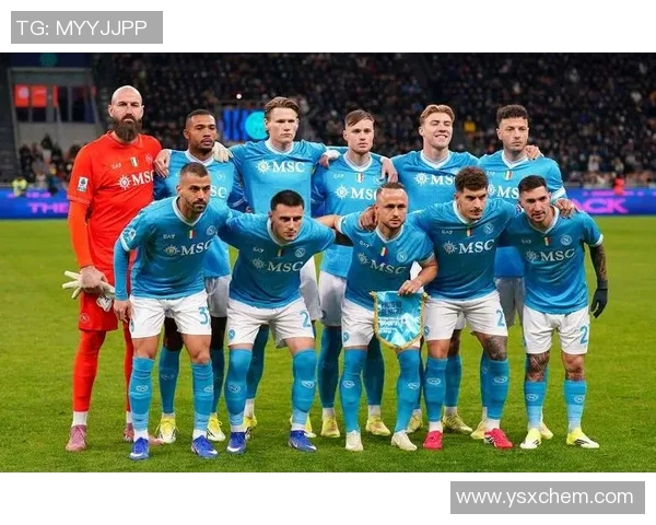 曼彻斯特球队对阵年轻人队的精彩较量即将上演，谁能在赛场上脱颖而出