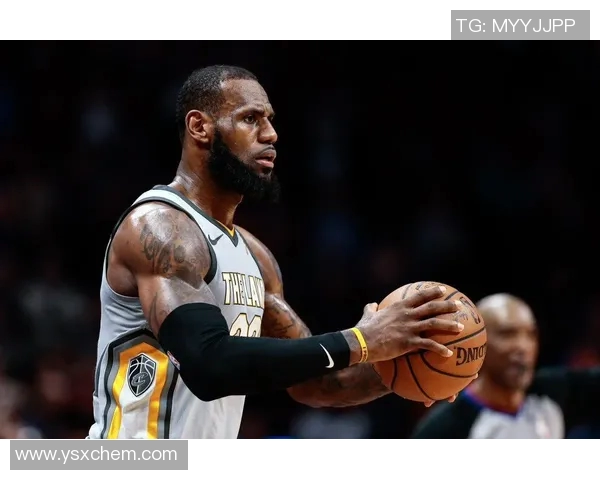 卡姆雷迪什:从新星崛起到NBA赛场的精彩旅程与挑战 卡姆雷迪什:从新星崛起到NBA赛场的精彩旅程与挑战