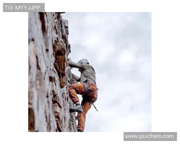 南京攀岩队个人能力深度解析与训练方法探讨 南京攀岩队个人能力深度解析与训练方法探讨