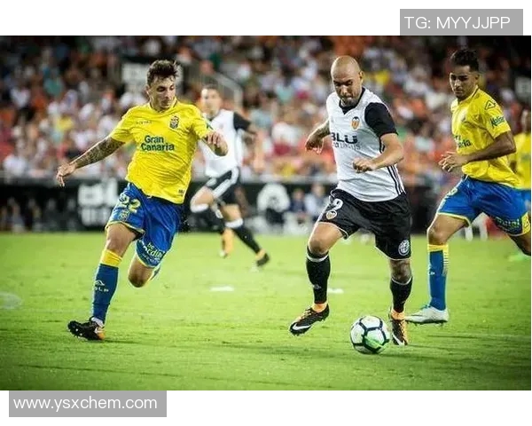 皇马社会迎战巴伦西亚争夺西甲积分榜关键胜利