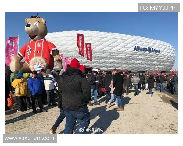 莱万重返安联球场遭拜仁球迷嘘声四起忘恩负义的背叛者吗